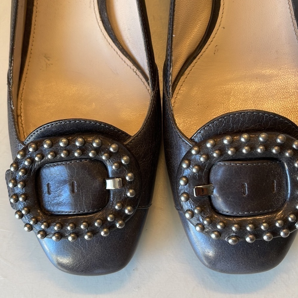 Prada Grey Kitten Block Heel.Buckled Front Round Studding Pumps 37.5. A1544 - Picture 2 of 10